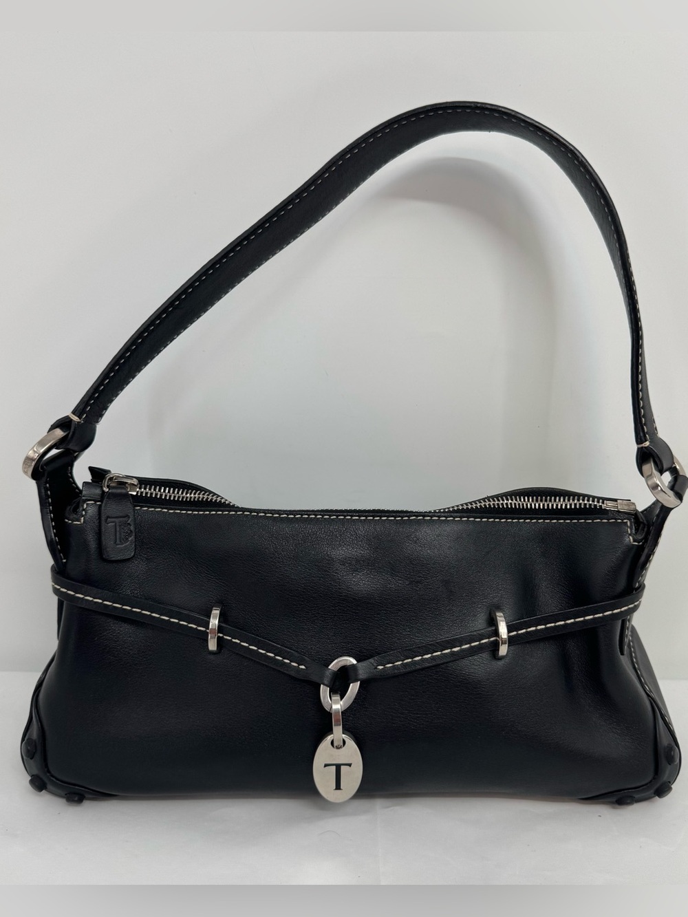 Tod's Women's Black Leather Small Shoulder Bag Made In Italy
